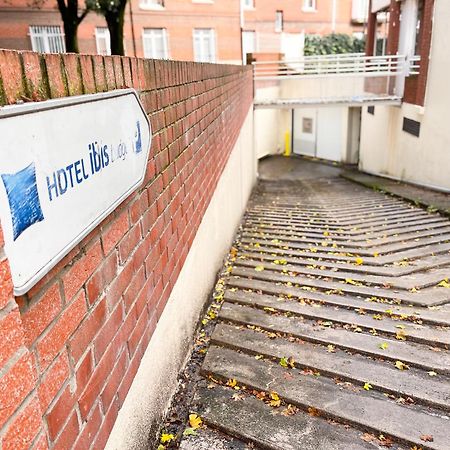 Ibis Budget Lille Gares Vieux-Lila Exterior foto
